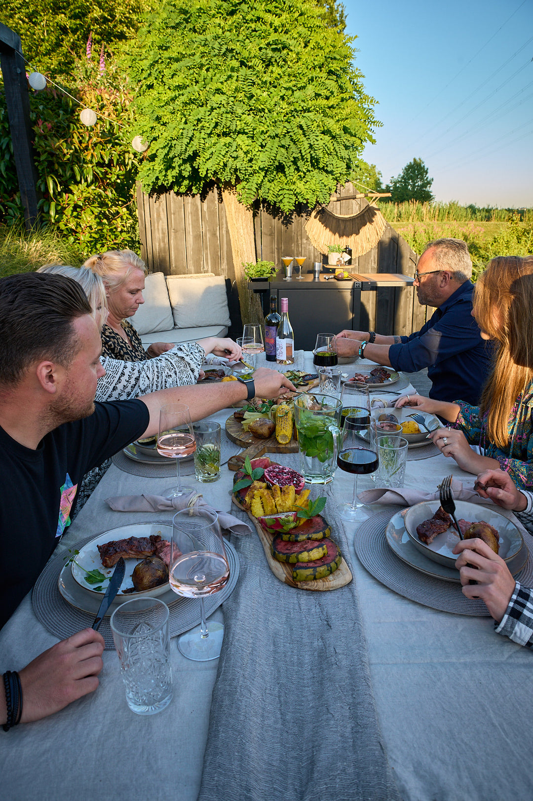 Het creëren van de perfecte buitenkeuken: tips en inspiratie